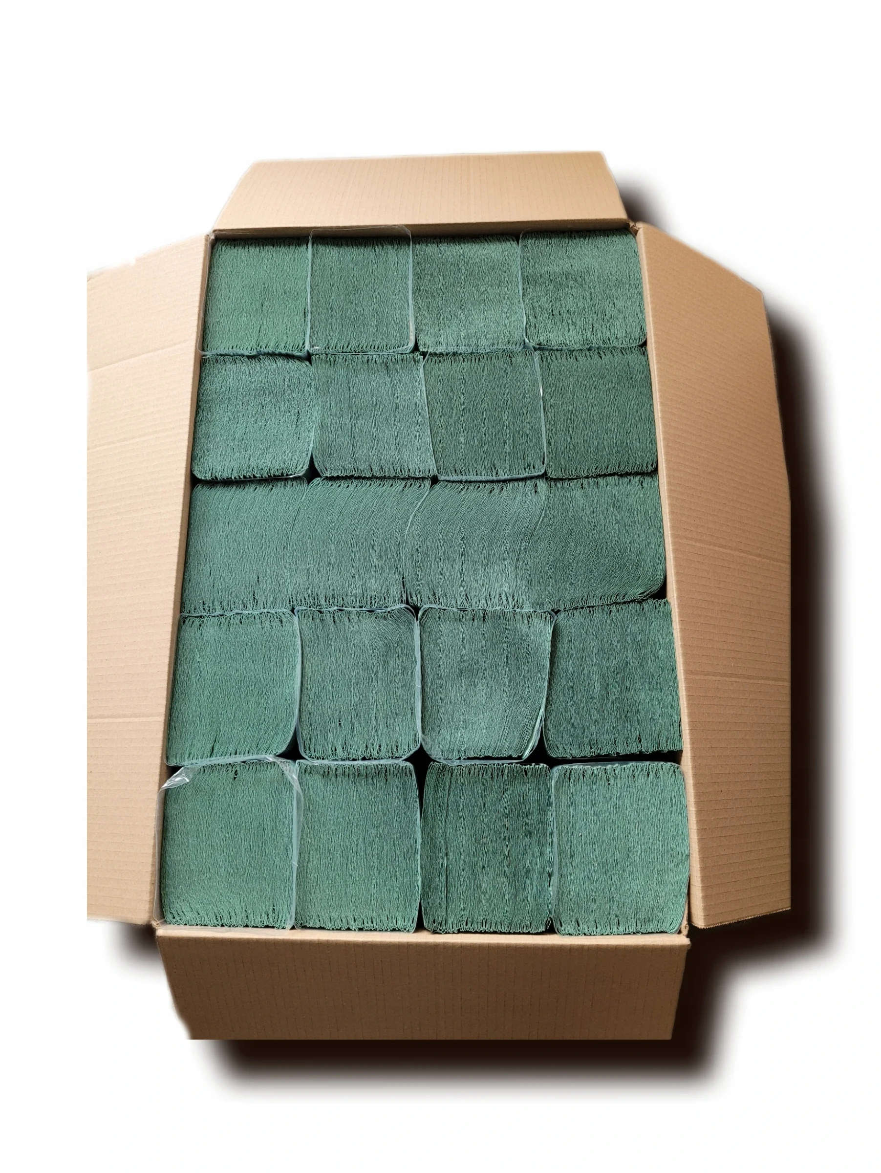 Papírové ručníky ZZ zelené recyklované, 25x23cm 9,5 kg